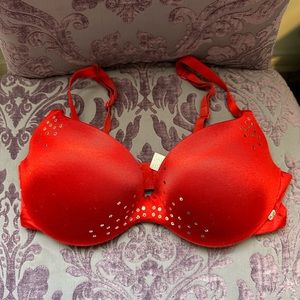 34D La Senza Red Bra